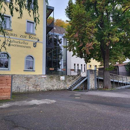 Gasthaus Zur Rose, Peruanisches Restaurant Und Franzoesisches Cafe Zell am Main Exterior foto